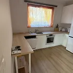 بيت للعطل Dom Caloroczny - Jezioro I Las, Kaszuby *