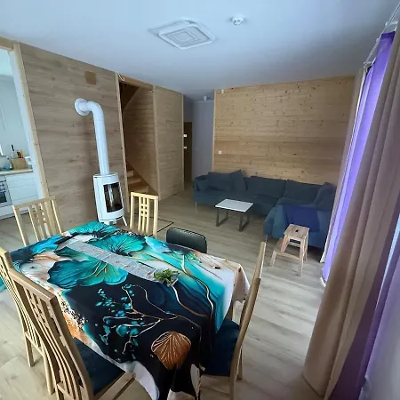 Vakantiehuis Dom Caloroczny - Jezioro I Las, Kaszuby Przewoz (Pomerania)