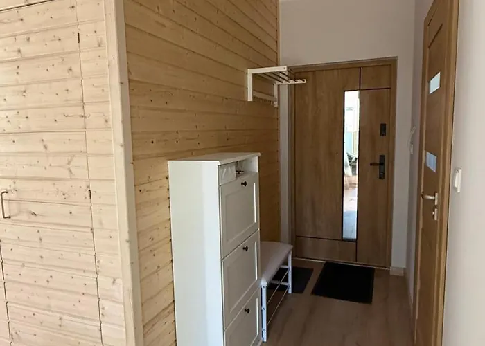 Dom Caloroczny - Jezioro I Las, Kaszuby * Przewoz (Pomerania)