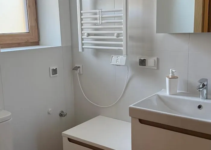 Dom Caloroczny - Jezioro I Las, Kaszuby * Przewoz (Pomerania)