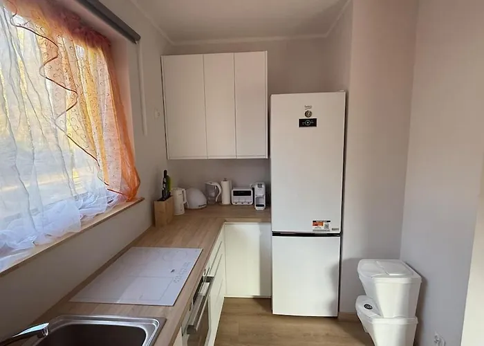 Dom Caloroczny - Jezioro I Las, Kaszuby Przewoz (Pomerania)