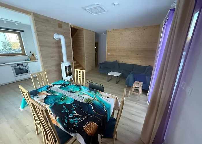 Dom Caloroczny - Jezioro I Las, Kaszuby * Przewoz (Pomerania)